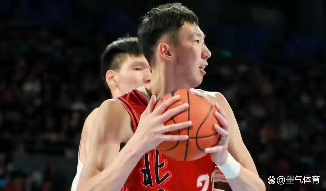 汉莎罗斯托克球队全力以赴，为下一场比赛做准备