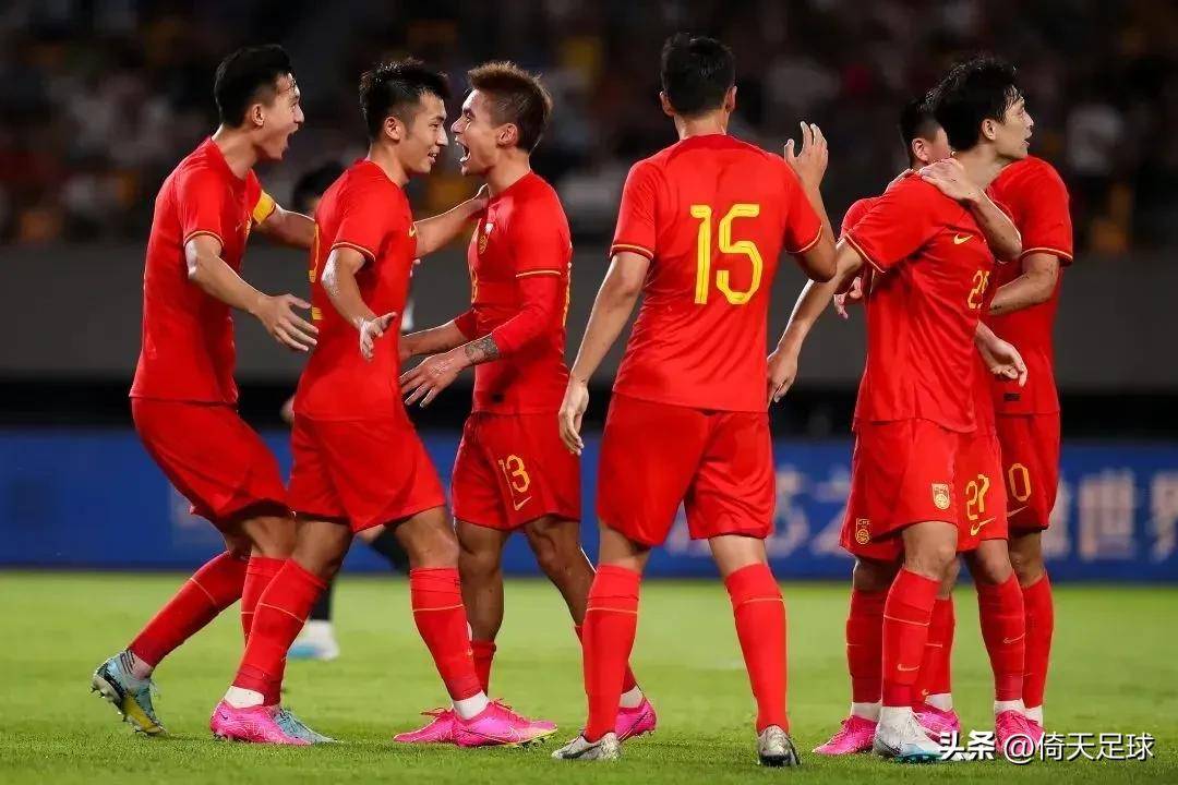 开云体育-东亚杯两轮战罢四队中仅国足一球未进下轮进个球?(中国东亚杯第几名)