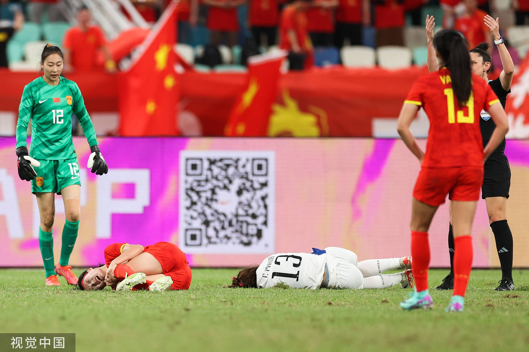 新西兰女足再度惨遭淘汰，表现不尽如人意(中国女足对新西兰)